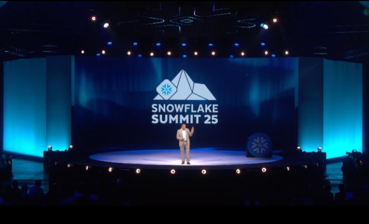 Anthropic Signs $200M Deal to Bring AI to Snowflake Customers